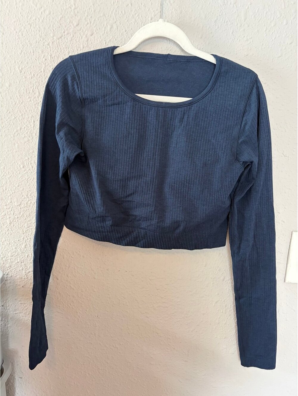 Lululemon Ebb To Street Long Sleeve Cropped True Navy size 10. $88 retail. EUC